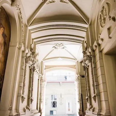 Apartment Stylish Modern Studio - Minutes Away From Parliame Budapest